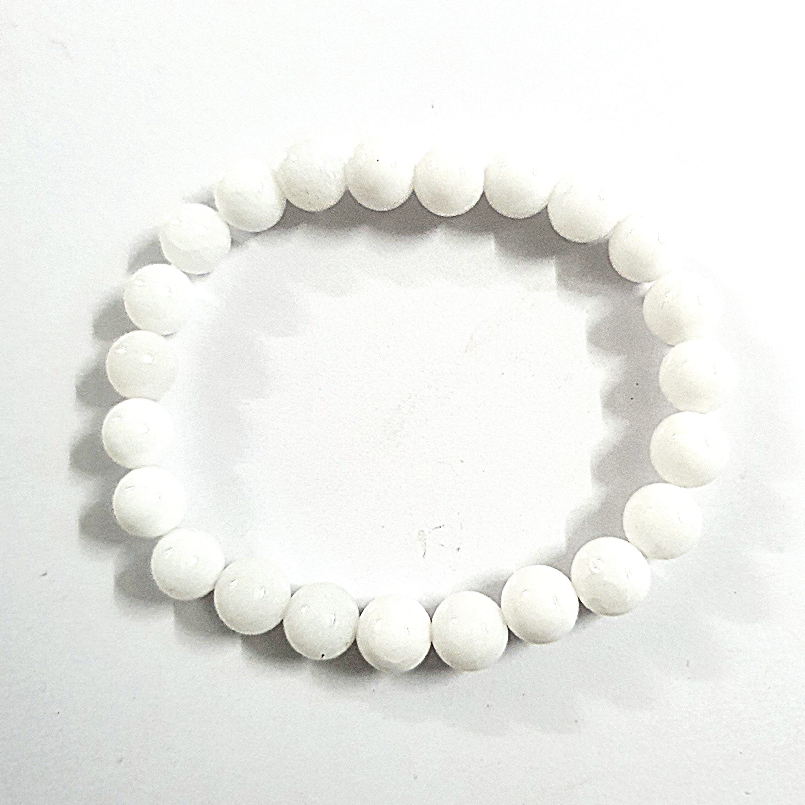 Read more about the article How to Cleanse and Charge Your Crystal Jewelry