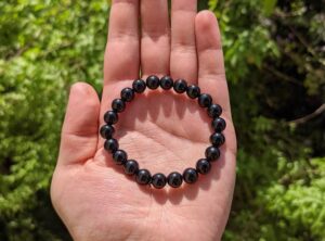 Read more about the article Crystal Bracelets for Protection